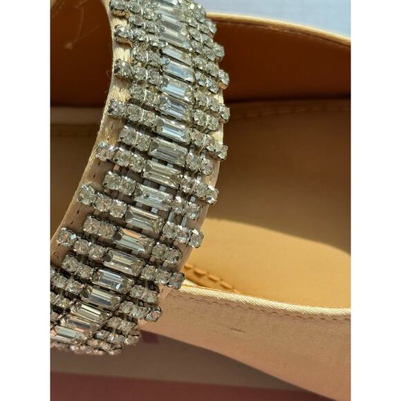 Lisa Vicky MOVE-V Champagne Satin Flats – Rhinestone Strap – Size 7M - Picture 3 of 13
